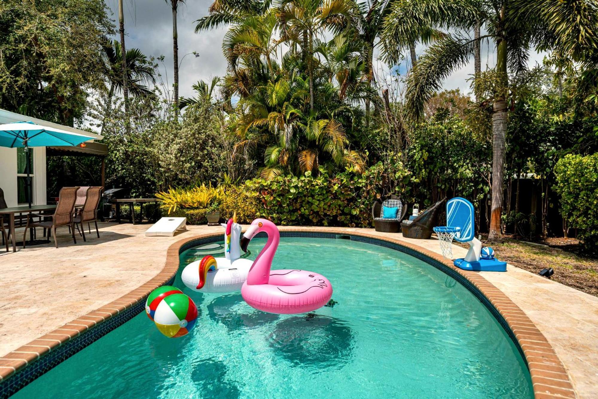 Family-Friendly Vacation Home In Biscayne Park, Close To Miami Sights Eksteriør bilde